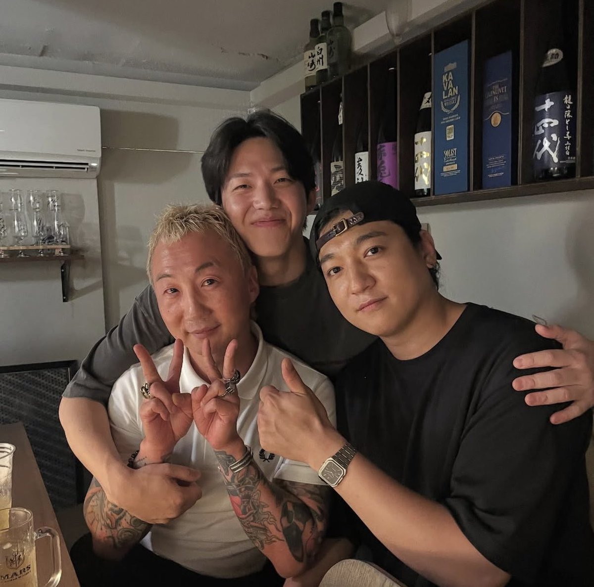 노브레인 이성우님 인스타 도운이랑 성진이🫰🏻

instagram.com/p/DN5kEzSkbNc/…