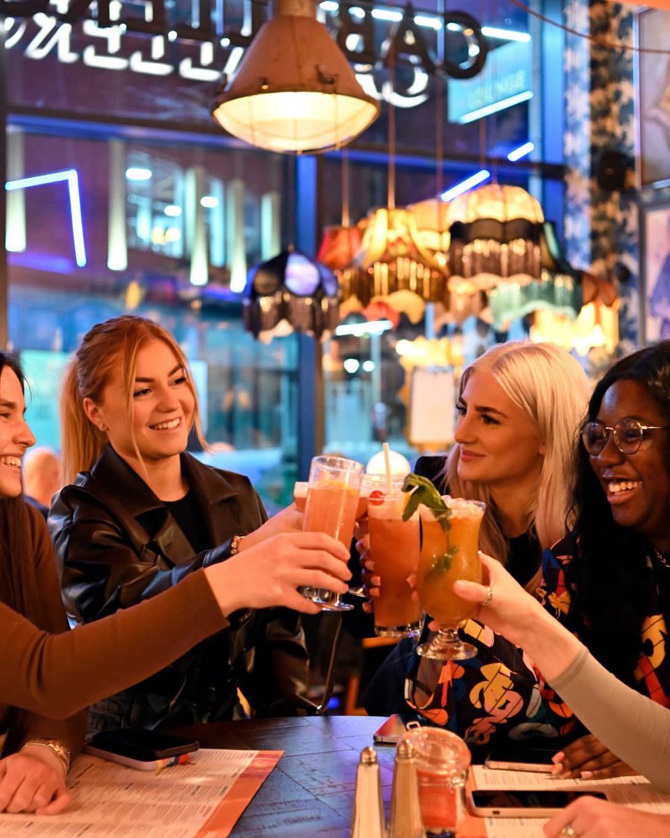 📢 Exciting news! 📢

Alno Lounge will be opening their doors in Alnwick on 22nd October!

The informal café-bar will be open all day, every day for long, lazy breakfasts, sociable brunches and lunches, and relaxed dinners and drinks.

Find out more via thelounges.co.uk/alno