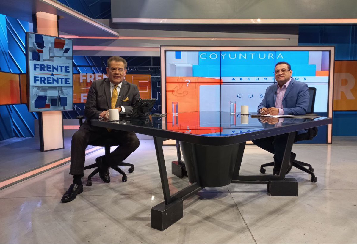 @ECCOSV (@eccosv) on Twitter photo 🇸🇻#Nacionales|| Ministro de Trabajo dialogará en entrevista con Moisés Urbina
El Ministro de Trabajo y Previsión Social, <a href="/RolandoCastroSv/">Rolando Castro</a>, participará en una entrevista con <a href="/MOISESURBINA/">MOISES URBINA</a>.
Podrá sintonizarse por los Canales 2 y 4 de Telecorporación Salvadoreña (TCS) 📺, Radio 🇸🇻#Nacionales|| Ministro de Trabajo dialogará en entrevista con Moisés Urbina
El Ministro de Trabajo y Previsión Social, <a href="/RolandoCastroSv/">Rolando Castro</a>, participará en una entrevista con <a href="/MOISESURBINA/">MOISES URBINA</a>.
Podrá sintonizarse por los Canales 2 y 4 de Telecorporación Salvadoreña (TCS) 📺, Radio