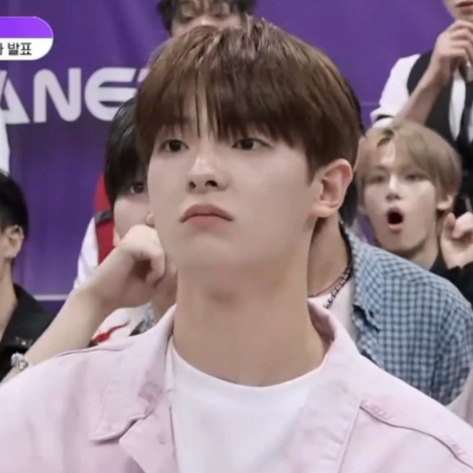 noticed how his smile turned into sadness? let this be a wake-up call for all kkangadans! 😭