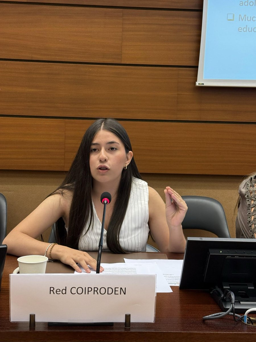 UPRinfo's tweet image. #PS50 @redcoiproden planteó inquietudes sobre la situación de los derechos de los niños a la educación. Instó a #Honduras a garantizar el acceso universal y gratuito a una #educación de calidad y crear mecanismos de #denuncia que sean efectivos y confidenciales para la niñez.