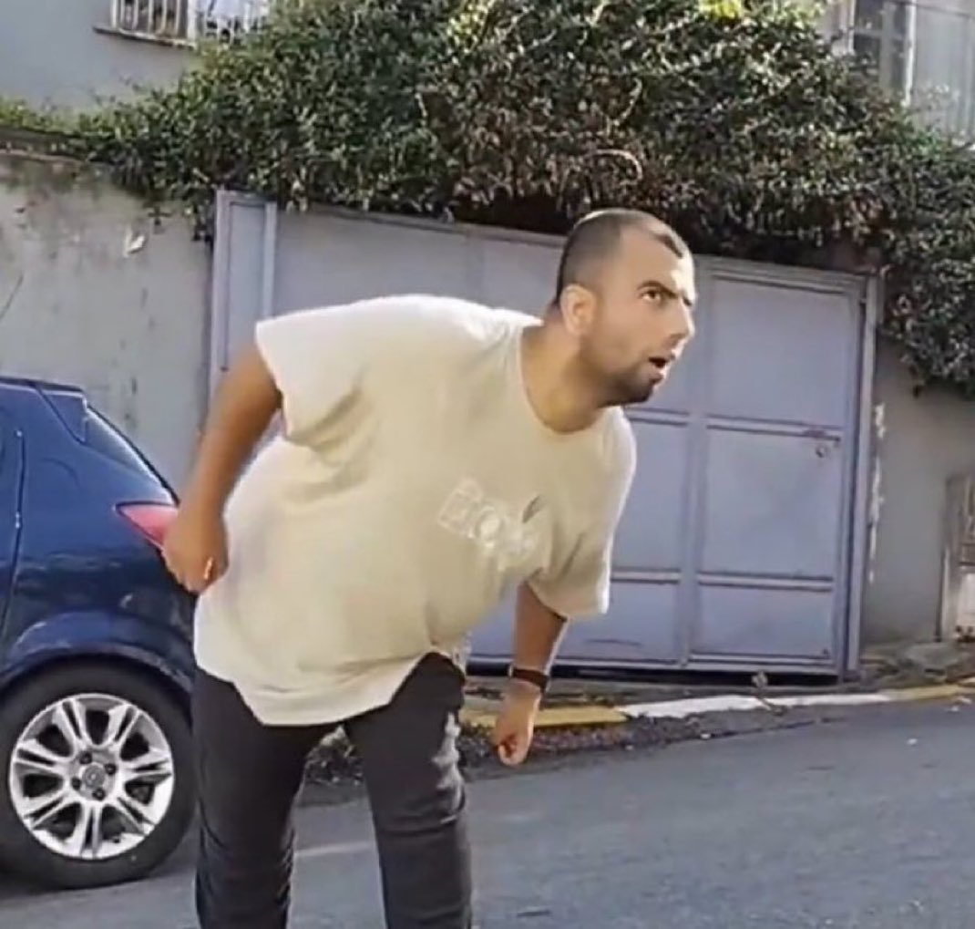 Üst 7 numaranın distal çürüğüne bakarken biz;