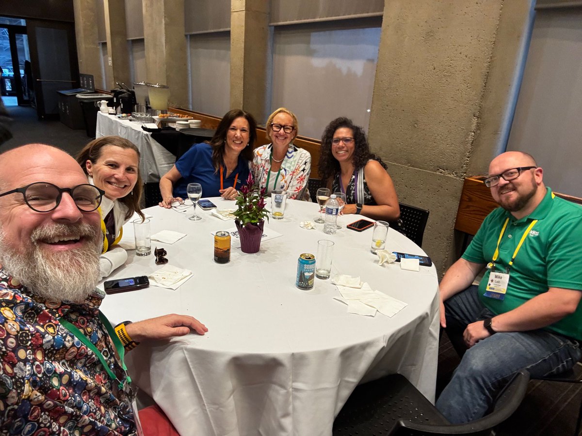 What a great evening at #CommunityBank Night with all my <a href="/thepcbs/">PCBS</a> friends. So much fun playing #MusicBingo and seeing some of my #CookedByPCBS and #MeetPCBS students.