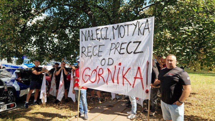 25 mln zł dziennie – tyle kosztuje nas utrzymanie górnictwa. Dziś górnicy protestują.  To raczej my powinniśmy wyjść na ulice ❗❗❗