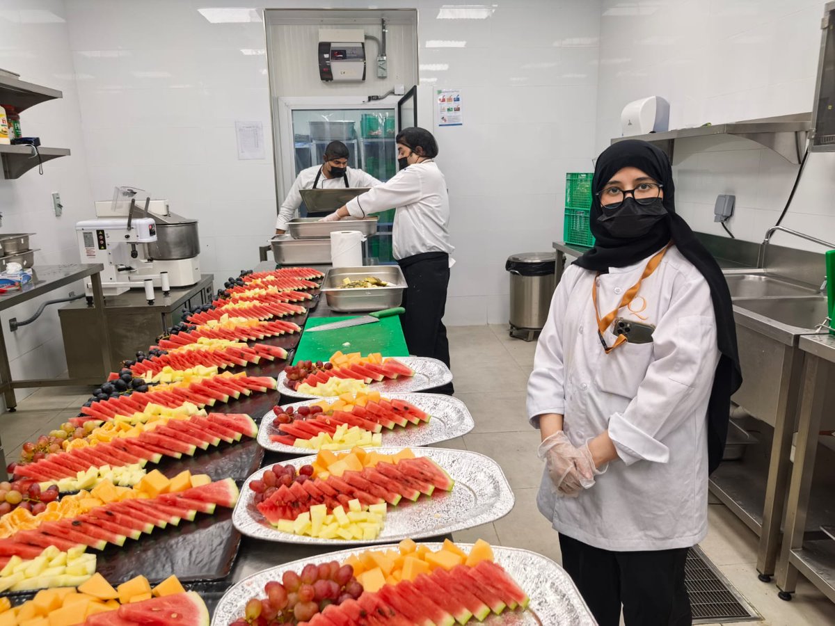 HtmiKSA's tweet image. 👨‍🍳 Field visit to our Culinary Arts Program trainees at DELTA CO LIMITED 
Following up on their On-the-Job Training (OJT) and supporting their growth in the hospitality industry! 🌟
#HTMiSaudi #CulinaryArts #OJT