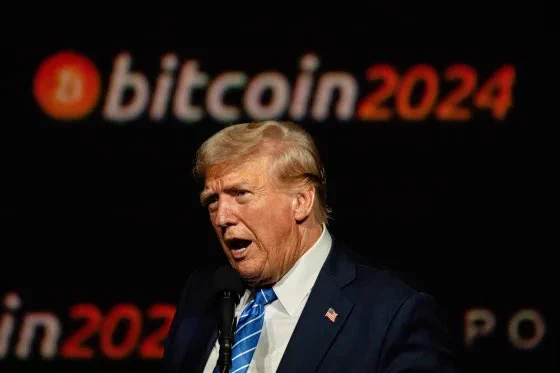 🔴ROVER: Gli Stati Uniti inseriscono i dati del PIL sulla blockchain nell'ambito dell'iniziativa di criptovalute di Trump.
