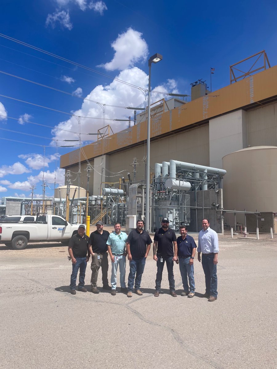 Yesterday, I received a tour of the Coronado Generating Station (CGS).

The focus of this visit was to learn more about <a href="/SRPconnect/">Salt River Project</a>'s plans to convert the site to run on natural gas.

Always great to be in Apache County. #AZ02