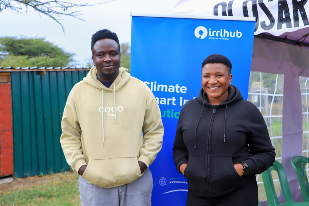 IrriHub's tweet photo. 👩🏾‍🌾Knowledge is power — and in farming, it’s the seed to a bigger harvest!
Our Irri-Hub team was in Kumpa training farmers on smart irrigation solutions — from drip kits to solar pumps and dam liners. 🌞💧
Together, we’re growing skills, saving water, and building a greener tomorrow. 🌱✨

Follow us to be in the loop when we have our next training session😅
📩 sales@irri-hub.com
 | 📞 0732957984 / 0112148880

#smartirrigation #climatesmartfarming #smartfarming #Irrihub #Irrihubke #farming #Kenya