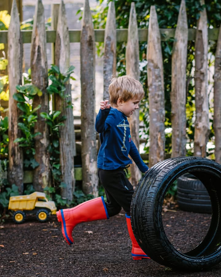 Fells and Flow Festival | 13 September 🏕️
There's something for everyone at Fells and Flow. Our Wild Discovery programme with Land Rover Discovery features bushcraft, balance challenges, nature art and eco-engineering. All free, all drop-in. Find out more.
bit.ly/3HU0Yg7