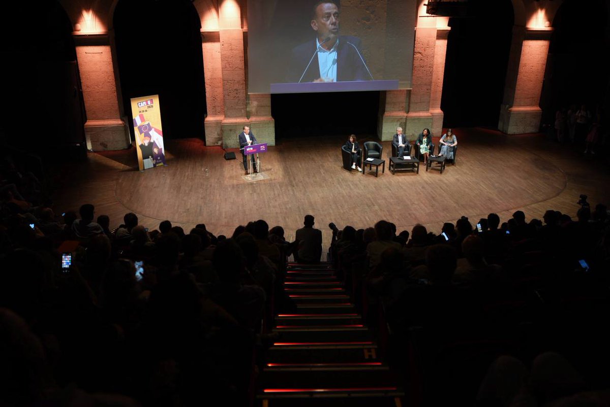 partisocialiste's tweet image. 🌞 Le #CamPuS2025 c'est parti !

Le CamPuS ces 3 jours de rentrée militante qui compteront :
👉 100 créneaux de tables rondes, débats, ateliers et formations
👉284 internant·es différent·es
👉Plus de 150 heures de débats et formations