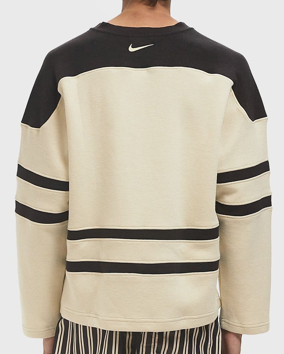 Ça reste cher MAIS du Bode x Nike en promo ça va en faire kiffer certains !! (code DESK25)

Beige/Noir chck.me/pZhQ 142€  2̶4̶9̶€̶