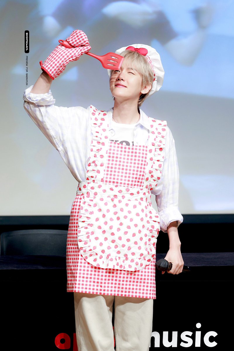 brightalways56's tweet photo. 250828 #BAEKHYUN #백현 #ベッキョン @B_hundred_Hyun https://t.co/Kp9V5EBZnI