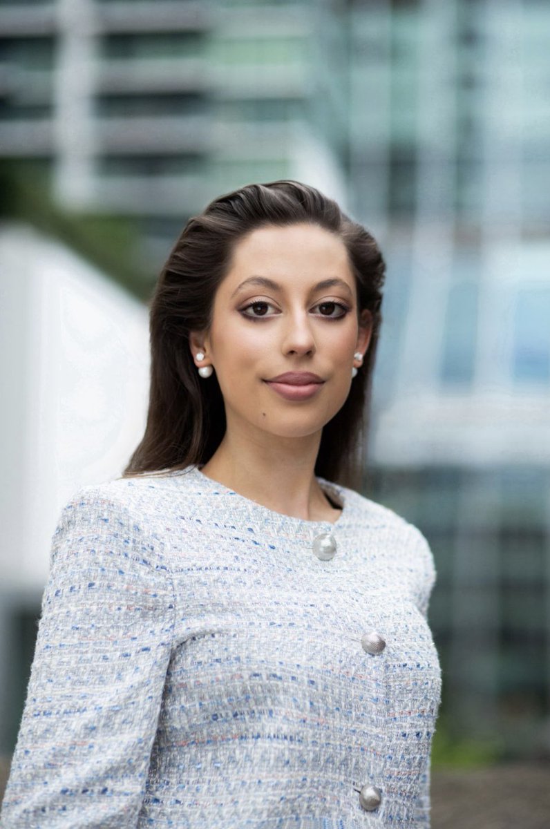 London Longevity (@lonlongevity) on Twitter photo ⭐ Shining the spotlight on people and companies that are a force and pushing the longevity ecosystem in the UK forward ⭐
🧵Meet Dr. <a href="/CarinaCarlaKern/">Dr Carina Kern</a>, the Founder and CEO of <a href="/LinkGevity/">LinkGevity</a>. She has co-founded LinkGevity in 2023 along with her sister Serena Kern-Libera. ⭐ Shining the spotlight on people and companies that are a force and pushing the longevity ecosystem in the UK forward ⭐
🧵Meet Dr. <a href="/CarinaCarlaKern/">Dr Carina Kern</a>, the Founder and CEO of <a href="/LinkGevity/">LinkGevity</a>. She has co-founded LinkGevity in 2023 along with her sister Serena Kern-Libera.
