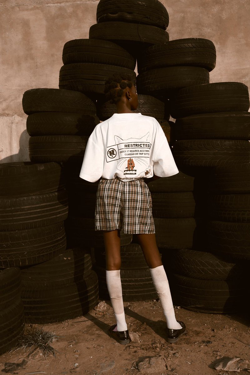 falseactivity's tweet image. 2025 MOLLYWOOD CAMPAIGN || FALSE ACTIVITY X MAKE®️. 
Online store : 29/08 
©2025 False.Activity.kills.Everything

art direction @magapls_ @_ogunsii
styling  #magapls_ #leinadsarchive
makeup  #bellewithjess
hair  #the_arrowbow
talent: #@amina.stephen_