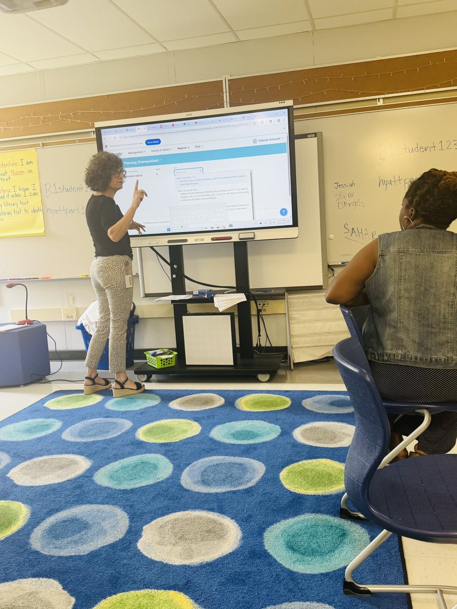 Math/ELA Guided Planning in full effect with <a href="/HyattParkCougar/">Hyatt Park Elementary School</a> !!
Collaboration is key!