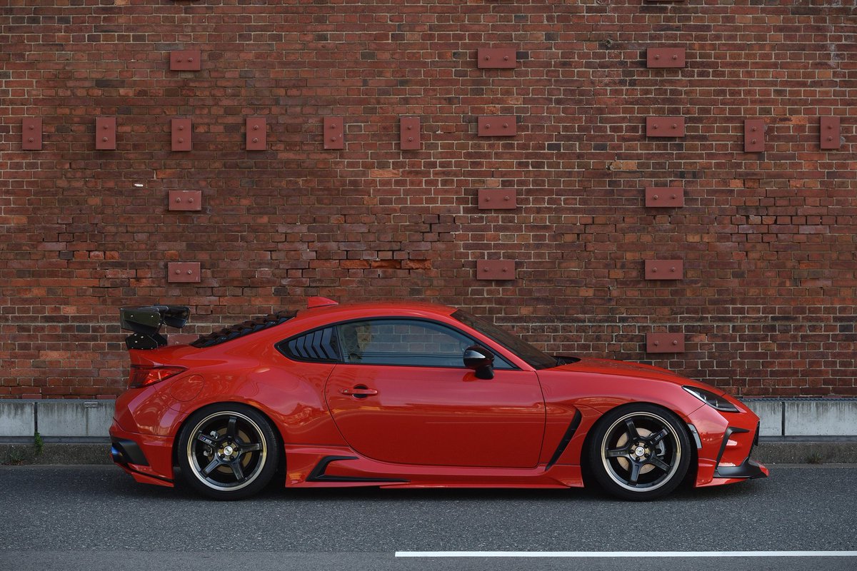 vr4power's tweet photo. 早朝ドライブで門司レトロ
#GR86 #ZN8 #86BRZ #門司赤レンガプレイス #TRD #SSR #resultjapan #PROCOMPOSITE https://t.co/hoC764EGvj