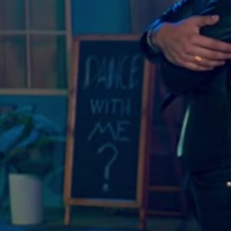 KDambz's tweet photo. "Dance with me?" easter egg ba yun? HAHAHA

BGYO HEADLINES PV
is out now!

@bgyo_ph #BGYO_Headlines #BGYO https://t.co/zssBaybMiJ