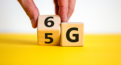 🇺🇸 Aux US, Trump signe une loi qui bouscule… les ondes !
 📡Objectif : libérer 800 MHz de fréquences d’ici 2034 pour booster la #5G et préparer la #6G.
👉Pour en savoir plus 
📌 anfr.fr/liste-actualit…