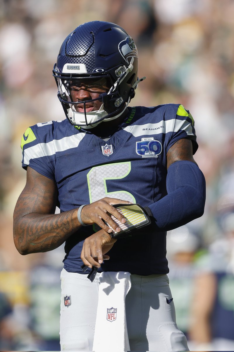 Rookie QB <a href="/JalenMilroe/">Jalen Milroe</a> 🇳🇬 to feature in the <a href="/Seahawks/">Seattle Seahawks</a> offense
nfl.com/news/seahawks-…