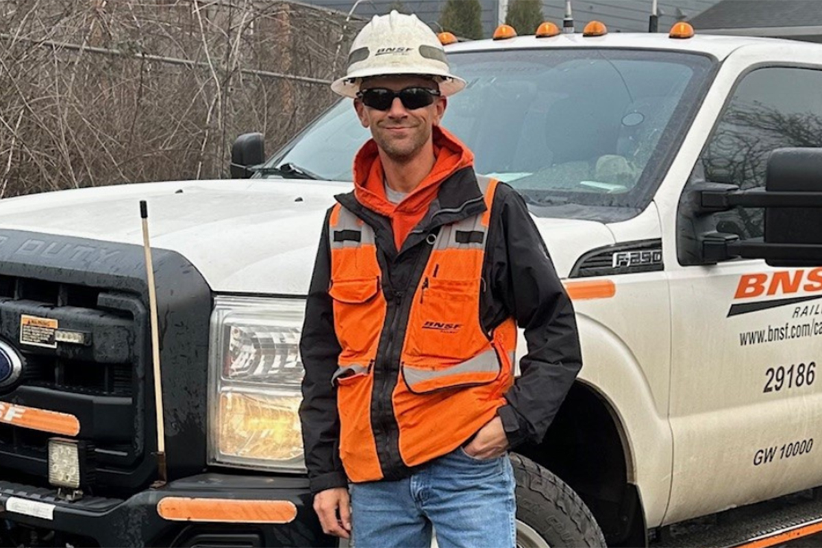 Safety is our priority here at BNSF, and Roadmaster Cameron Henderson embodies that every day on the job. Henderson's thoughtful approach to safety communications helped our Vancouver, Washington engineering team go injury-free for more than four years. 

More at