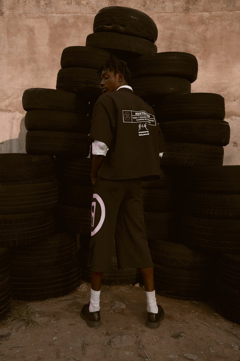 falseactivity's tweet image. 2025 MOLLYWOOD CAMPAIGN || FALSE ACTIVITY X MAKE®️. 
Online store : 29/08 
©2025 False.Activity.kills.Everything

photography  @yanga_visuals
art direction @magapls_ @_ogunsii
styling  @magapls @leinadsarchive
makeup  @bellewithjess
hair  @the_arrowbow
talent: @ttif_frvr