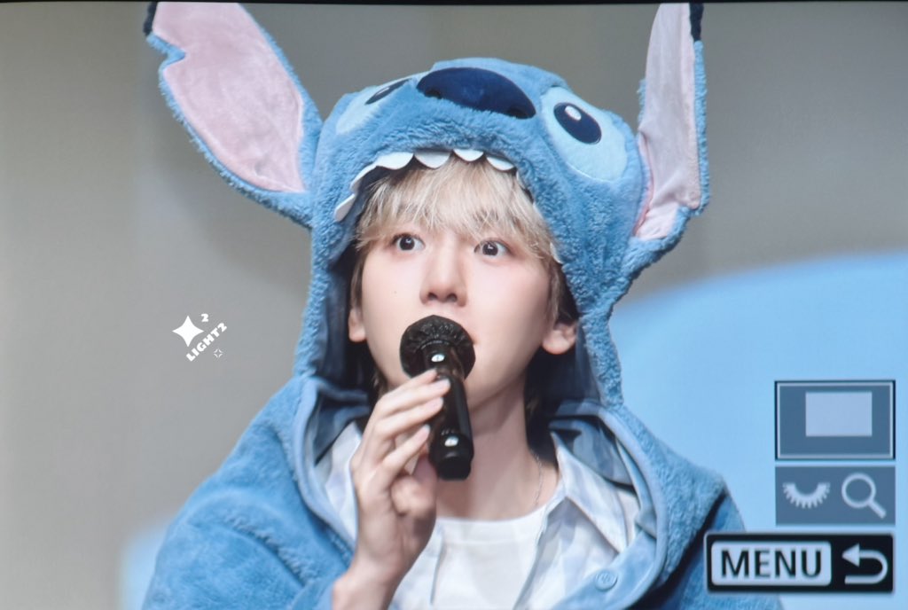 250828

✧◝(⁰▿⁰)◜✧

#BAEKHYUN #백현 #ベッキョン
<a href="/B_hundred_Hyun/">Baekhyun_EXO</a>