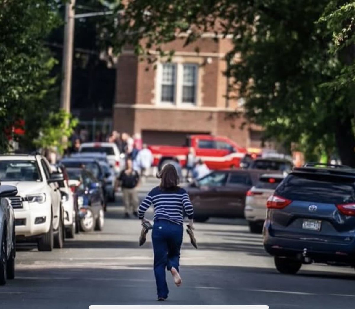 cannot get this image of a mom running to the school after the shooting yesterday out of my head