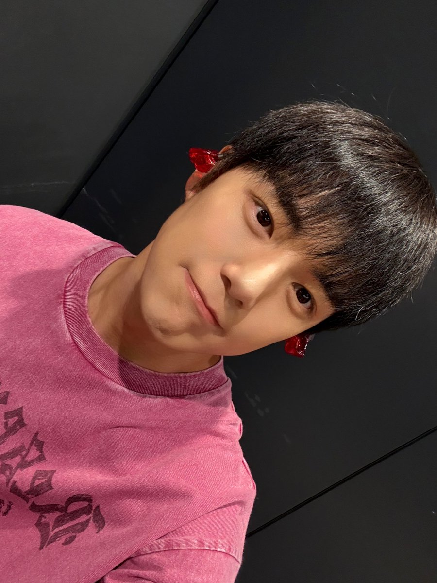 Official_MX_jp's tweet image. 2日間いっしょにしてくれてありがとう! ‘ㅡ’ 死ぬまでだいすき #ミニョク