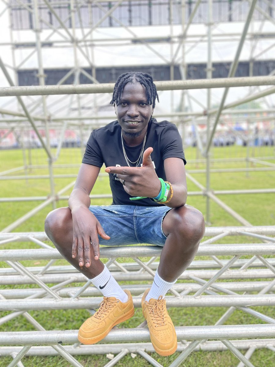 Backstage🚦🚦🚦Ready for Action

#MoreThanThisUg #SRVictor256