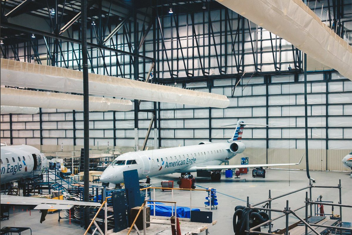 MHI_RJ's tweet image. When the days get hot, we make every effort to keep our hangars comfortable using industrial evaporative coolers to help keep air flowing 24/7, while portable A/C units are kept on the bay floors to help keep techs comfortable during the summer months! ☀️✈️
#MHIRJ #aviationtech