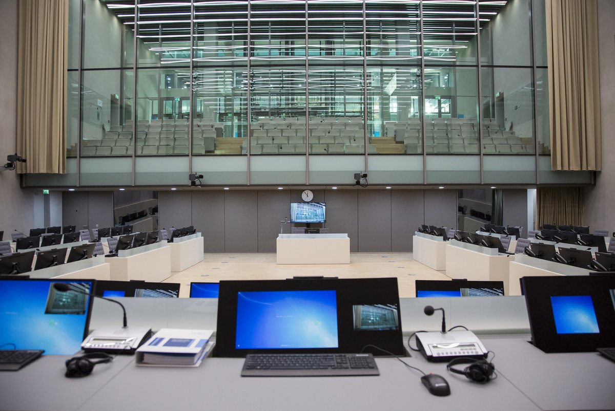 IntlCrimCourt's tweet image. #ICCProcess #IntheCourtroom

Several types of witnesses can testify before the #ICC: 
➡️Fact witnesses
➡️Insider witnesses
➡️Expert witnesses
➡️Overview witnesses

📖 Learn more: icc-cpi.int/about/witnesses