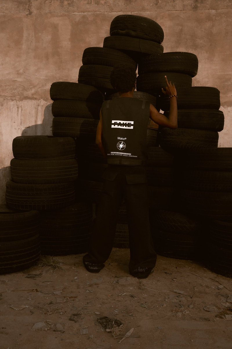 falseactivity's tweet image. 2025 MOLLYWOOD CAMPAIGN || FALSE ACTIVITY X MAKE®️. 
Online store : 29/08 
©2025 False.Activity.kills.Everything

photography  @Yanga_Visuals 
art direction @magapls_ @_ogunsii
styling  @magapls_ @leinadsarchive
makeup  @bellewithjess
hair  @the_arrowbow
talent: @p74stick