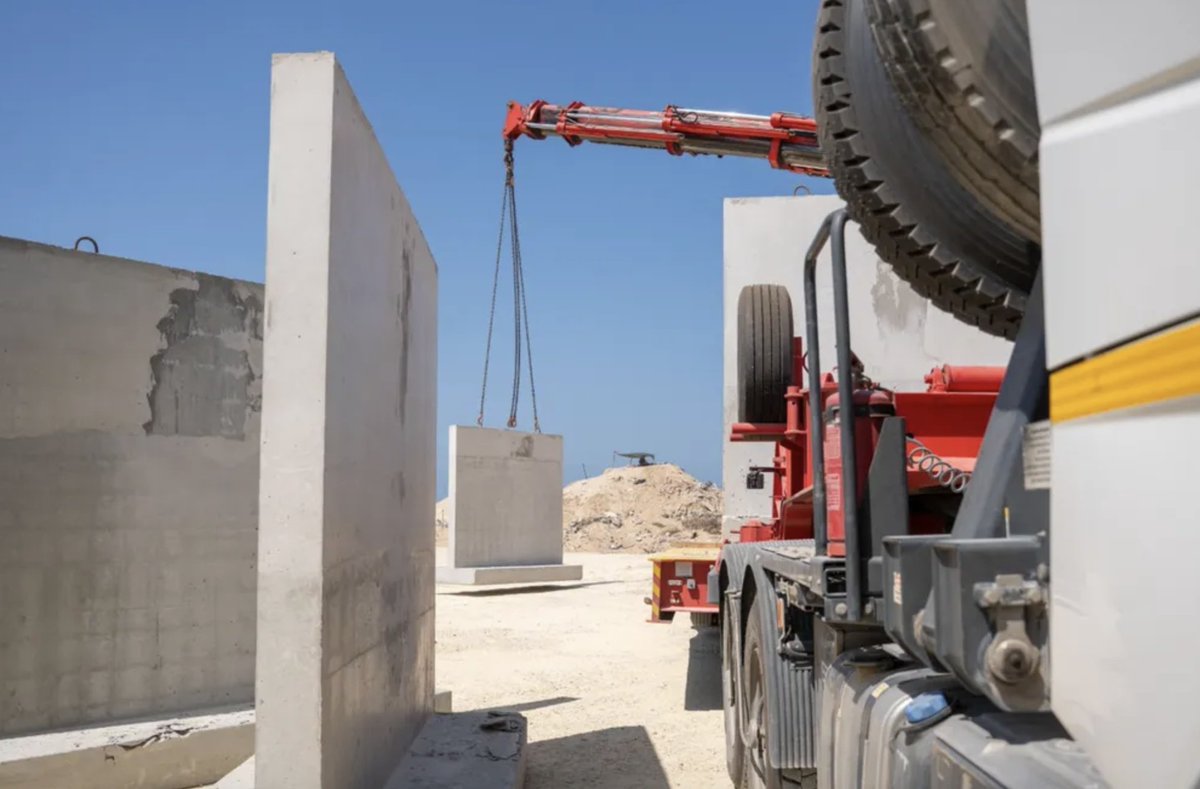 unidosxisrael's tweet photo. Se inaugurarán dos nuevos centros de ayuda humanitaria en el sur de la Franja de Gaza
Una vez finalizados, los dos nuevos centros elevarán a cinco el número total de centros de distribución de ayuda.
https://t.co/sHBqhDaMWy https://t.co/hLXK52Q6c0