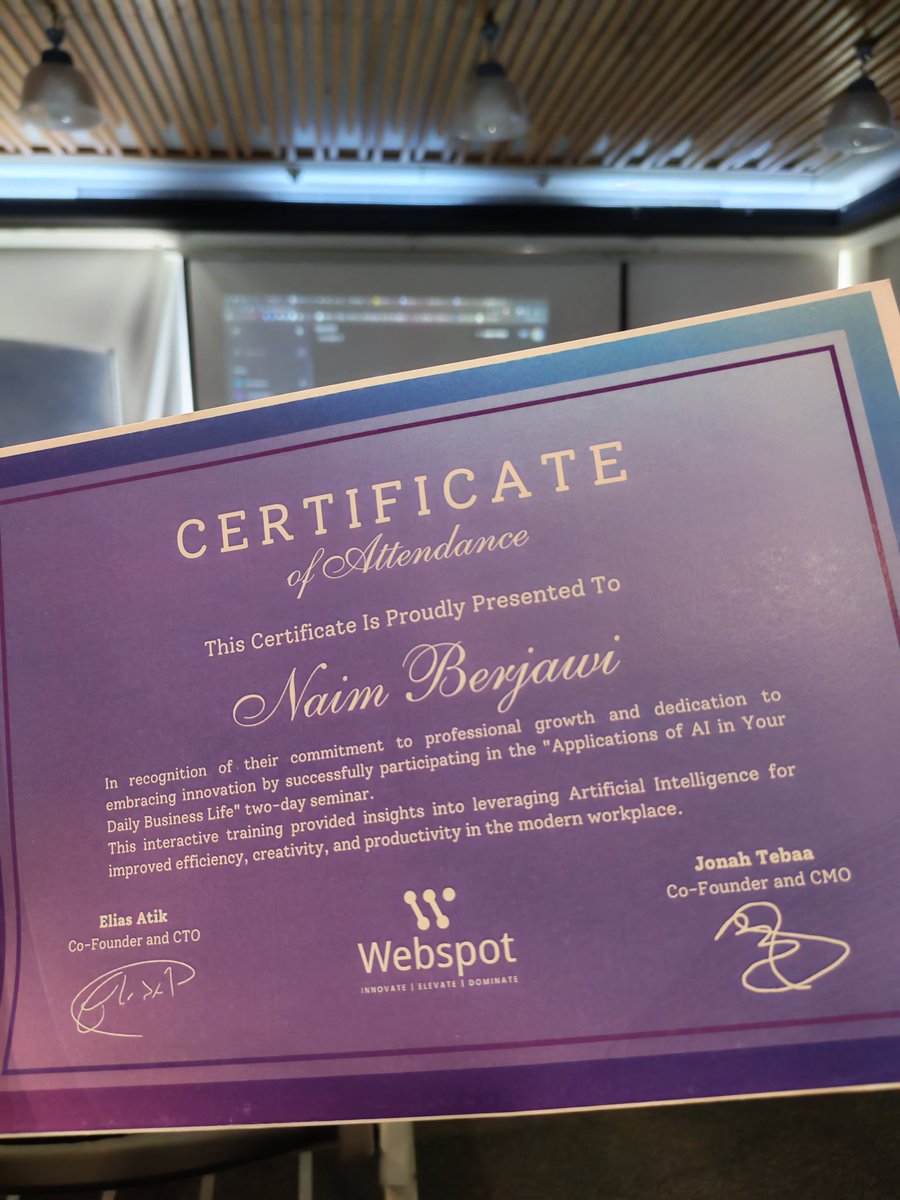 Just completed the ‘Applications of AI in Your Daily Business Life’ seminar with #Webspot
