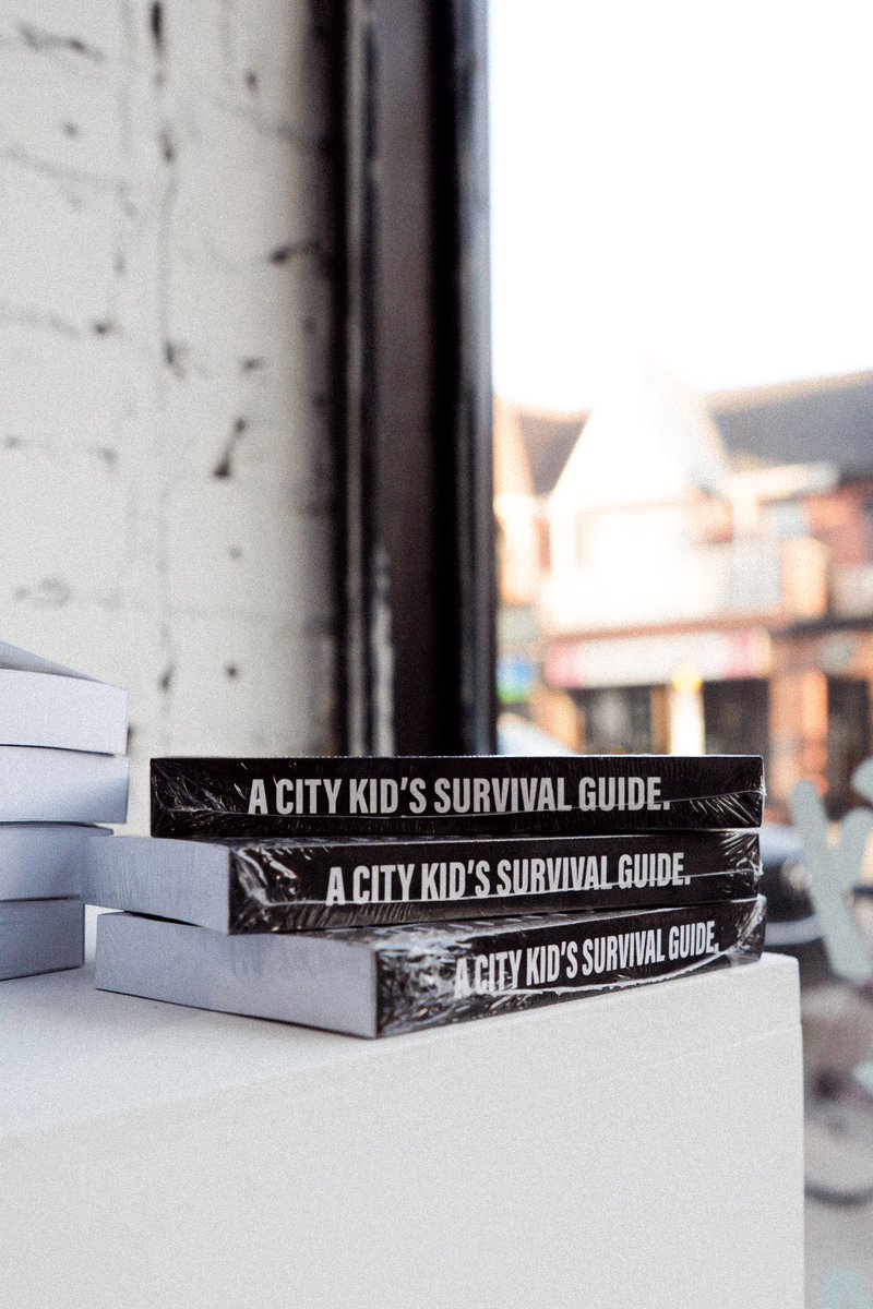 Linkinbio tweet media