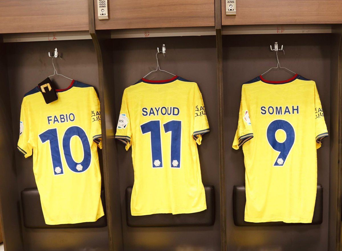 والله هجوم الحزم رعب واتوقع مع الوقت بيكونون خيارات ممتازة على الاقل لاعب واحد منهم 

• السومة 7
• سعيود 6.5
• مارتينز 6