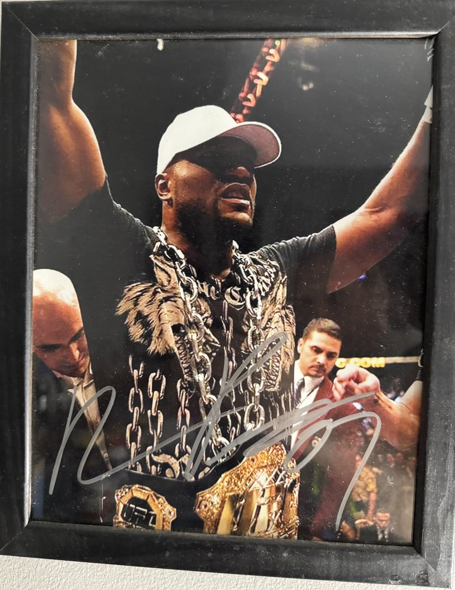 Kalel13301's tweet image. Sad my favorite fighters son got into this shit.