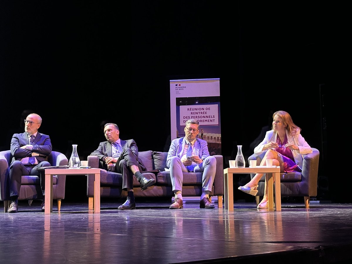 Natacha Chicot (@natachachicot) on Twitter photo Très heureuse de retrouver ce matin les personnels d’encadrement <a href="/AcademieNice/">Académie de Nice</a> pour partager les priorités de l’année à venir! Votre engagement est notre force. Je sais que vous serez, comme toujours, au rendez-vous de cette rentrée pour accueillir avec succès nos 370000 élèves. Très heureuse de retrouver ce matin les personnels d’encadrement <a href="/AcademieNice/">Académie de Nice</a> pour partager les priorités de l’année à venir! Votre engagement est notre force. Je sais que vous serez, comme toujours, au rendez-vous de cette rentrée pour accueillir avec succès nos 370000 élèves.