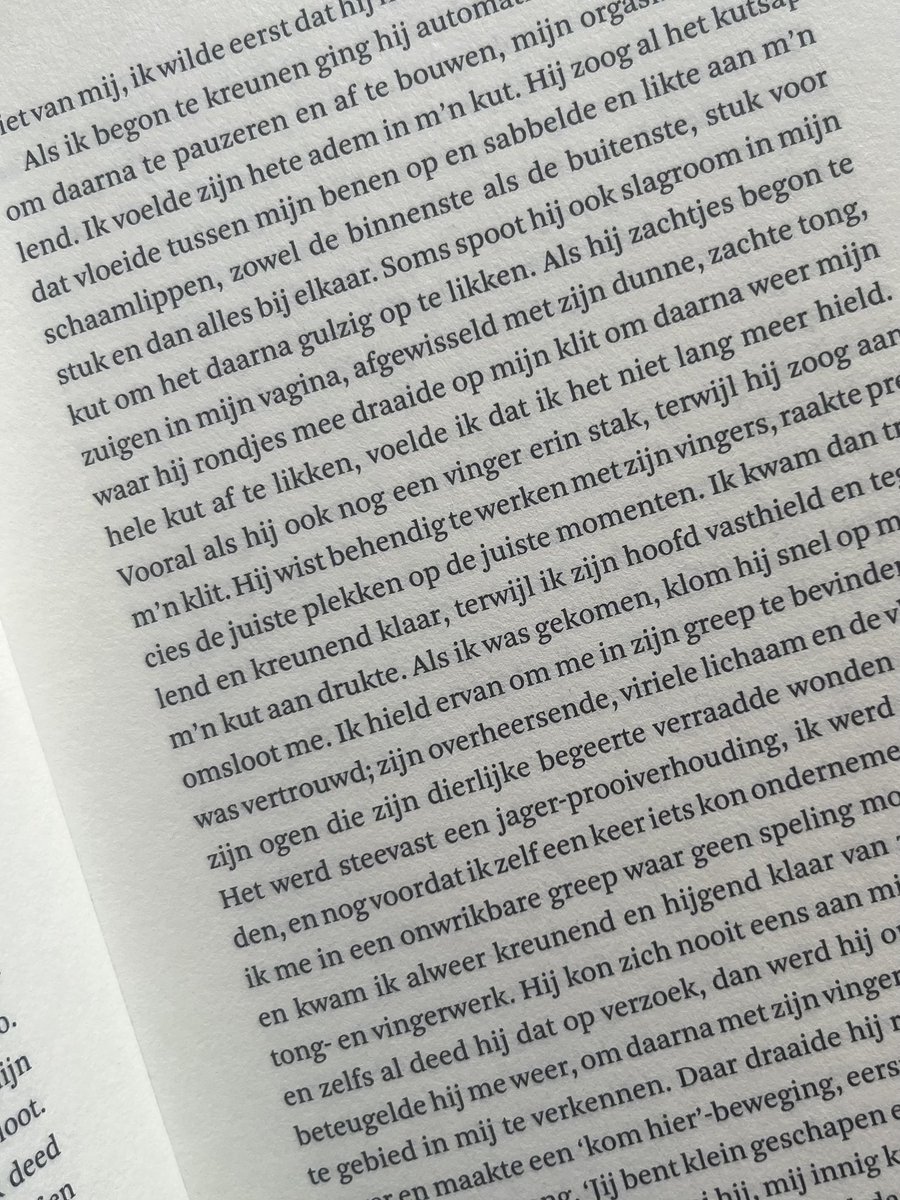 Boek binnen. Vreemd eerste hoofdstuk. Jager-prooiverhouding? Is dat fatsoenlijke politiek?