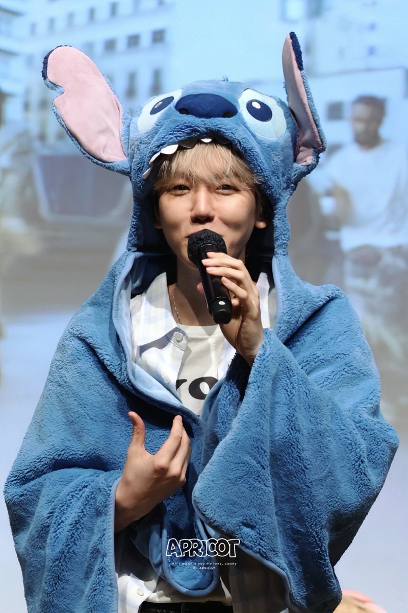 apricot_BBH's tweet photo. 250828 APPLEMUSIC

💙

 #백현 #BAEKHYUN #ベッキョン #EXO @B_hundred_Hyun https://t.co/SKfN3TmPhK