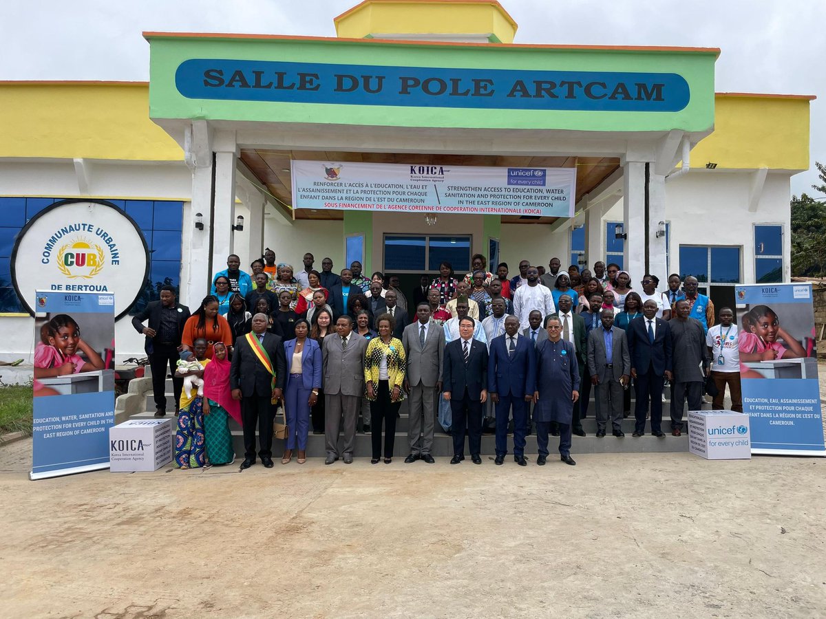 unicefcameroon's tweet photo. @unicefcameroon  &amp; @koicacameroon have launched Phase II of a project in the East Region 🇨🇲 to improve access to education, WASH &amp; child protection for children, women &amp; refugees. 

Together, we work #ForEveryChild to learn, grow &amp; thrive. 💙 https://t.co/uZsZygZ9fl