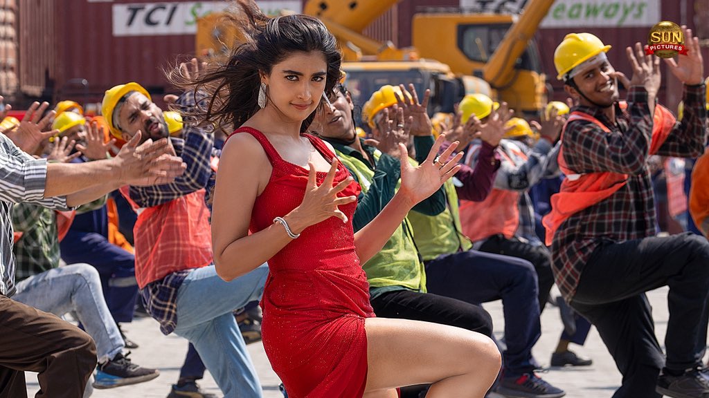 Sun Pictures (@sunpictures) on Twitter photo Monica is effortlessly stealing hearts😍💃🏻 #Coolie
#Coolie ruling in theatres worldwide🌟
<a href="/rajinikanth/">Rajinikanth</a> <a href="/Dir_Lokesh/">Lokesh Kanagaraj</a> <a href="/anirudhofficial/">Anirudh Ravichander</a> #AamirKhan <a href="/iamnagarjuna/">Nagarjuna Akkineni</a> <a href="/nimmaupendra/">Upendra</a> #SathyaRaj #SoubinShahir <a href="/shrutihaasan/">shruti haasan</a> <a href="/hegdepooja/">Pooja Hegde</a> <a href="/Reba_Monica/">Reba Monica John</a> <a href="/monishablessyb/">Monisha Blessy</a> <a href="/anbariv/">AnbAriv</a> <a href="/girishganges/">Girish Gangadharan</a> Monica is effortlessly stealing hearts😍💃🏻 #Coolie
#Coolie ruling in theatres worldwide🌟
<a href="/rajinikanth/">Rajinikanth</a> <a href="/Dir_Lokesh/">Lokesh Kanagaraj</a> <a href="/anirudhofficial/">Anirudh Ravichander</a> #AamirKhan <a href="/iamnagarjuna/">Nagarjuna Akkineni</a> <a href="/nimmaupendra/">Upendra</a> #SathyaRaj #SoubinShahir <a href="/shrutihaasan/">shruti haasan</a> <a href="/hegdepooja/">Pooja Hegde</a> <a href="/Reba_Monica/">Reba Monica John</a> <a href="/monishablessyb/">Monisha Blessy</a> <a href="/anbariv/">AnbAriv</a> <a href="/girishganges/">Girish Gangadharan</a>