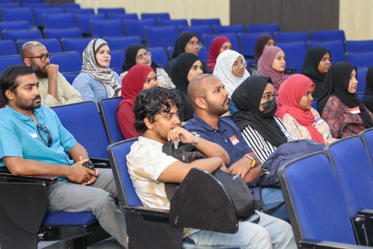Clicks from “Plan Tomorrow, Today”, an interactive information session held for the students of MNU Business School on saving and investing for a secure future.
