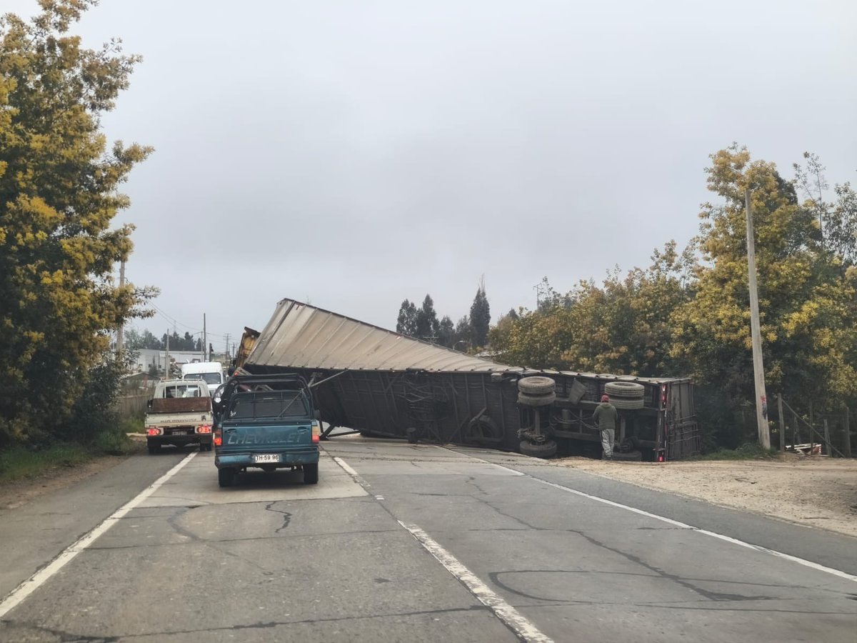 #Precaución Accidente de tránsito en ruta #L30M sector Santa Olga #Constitución