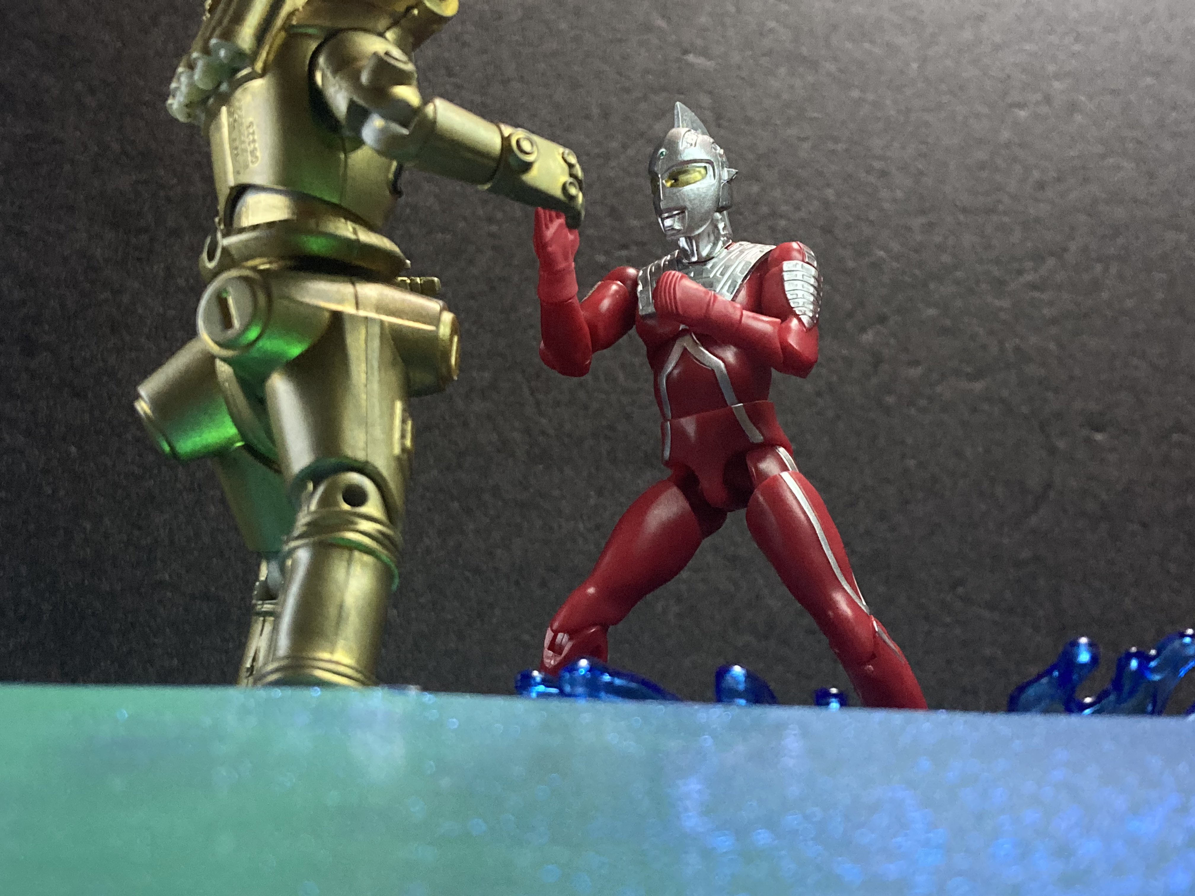 週末削除30体 ウルトラマン 週末削除30体 ウルトラマン