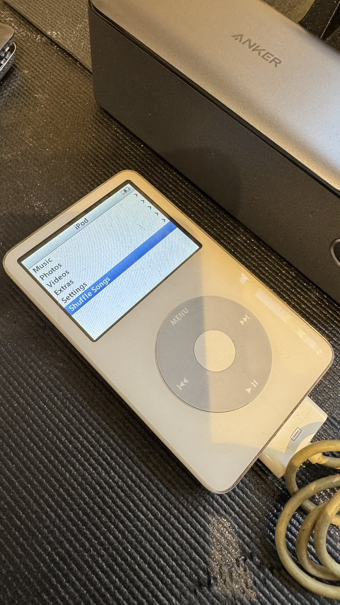 eltechno's tweet photo. La nostalgia tiene forma y color https://t.co/1jhW0cf4sC