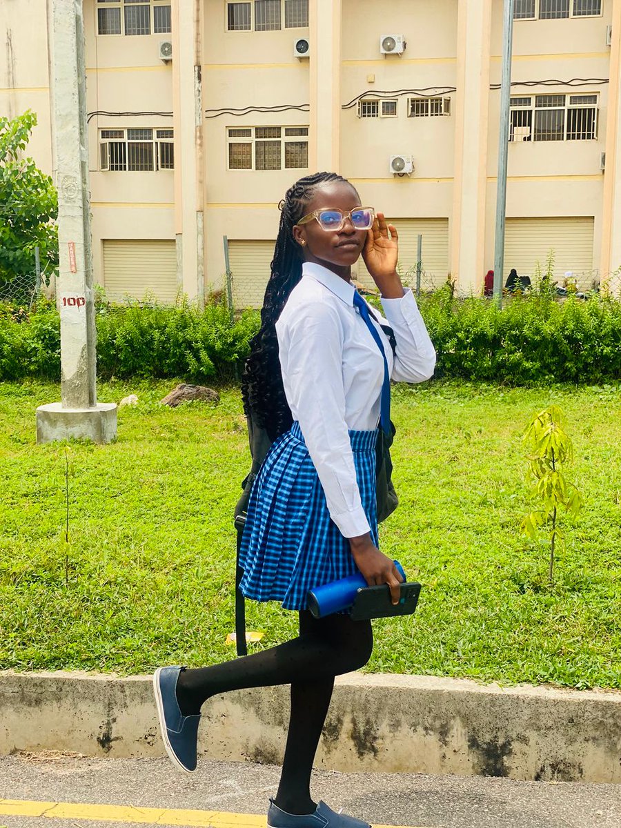 Today is Jersey day ❤️

Yesterday was back to school ❤️