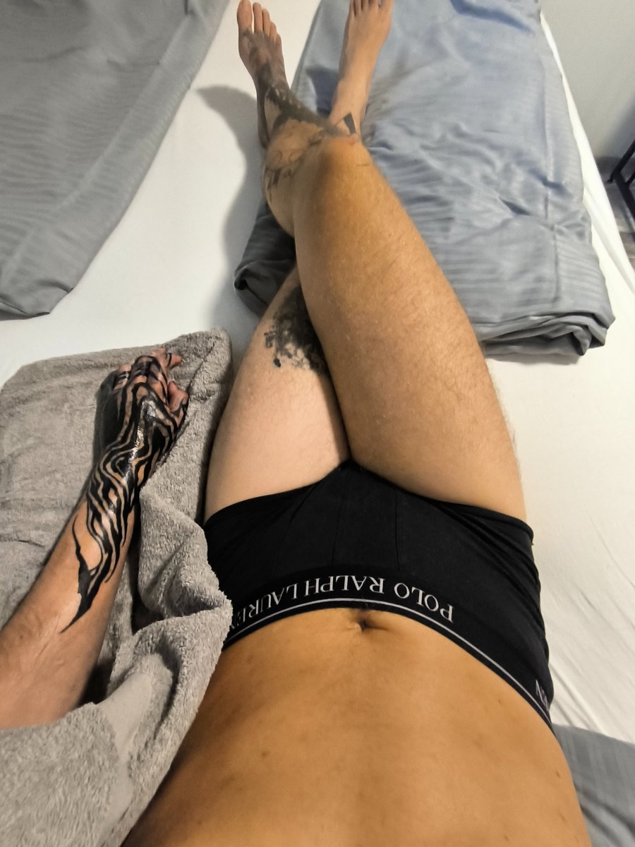 Folsom....
After meeting friends and friends of friends. And getting a tattoo..
I finally got to relax