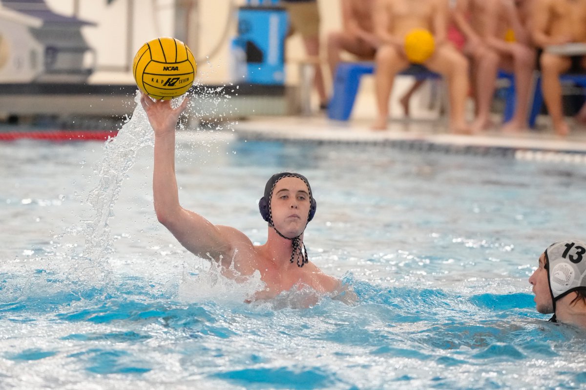 24 hours 'til go time in Cali ⏳⌛️ #RaiseHigh