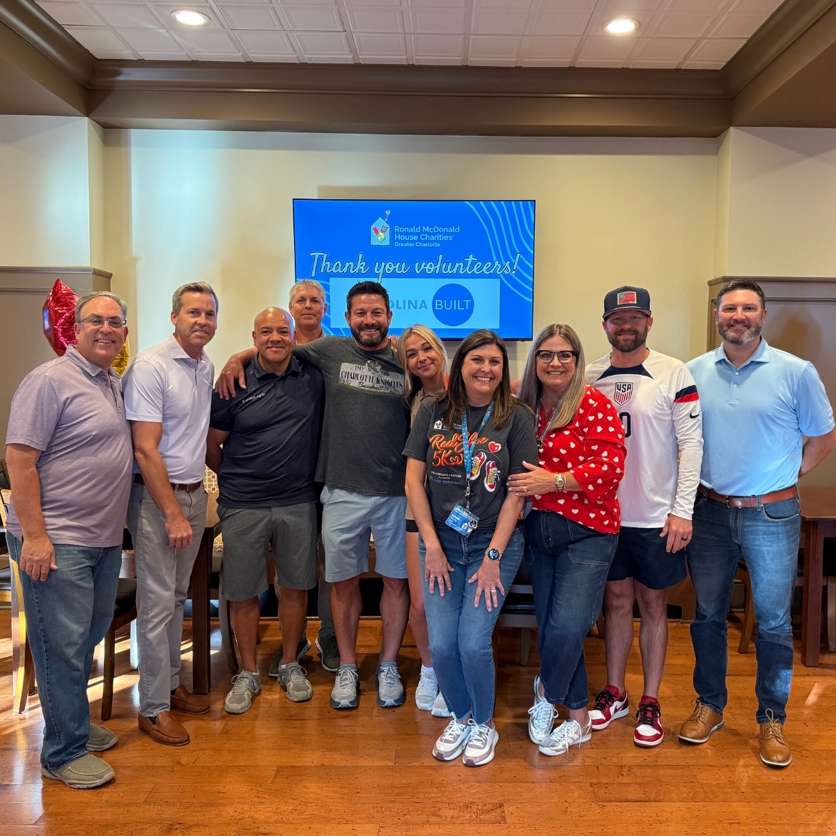 MeterLogix's tweet photo. Our own Matt Moore teamed up with CarolinaBUILT to cook breakfast for families staying at the House—bringing comfort, connection, and a lot of scrambled eggs to those going through tough times.

#Throwback #CarolinaBUILT #RMHCharlotte #MeterLogixCares #TeamCulture https://t.co/NRyTZbPbo2